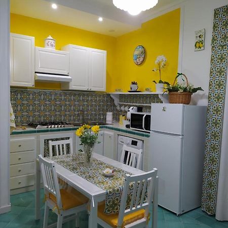 La Casa Di Mau Villa Castellammare di Stabia Buitenkant foto